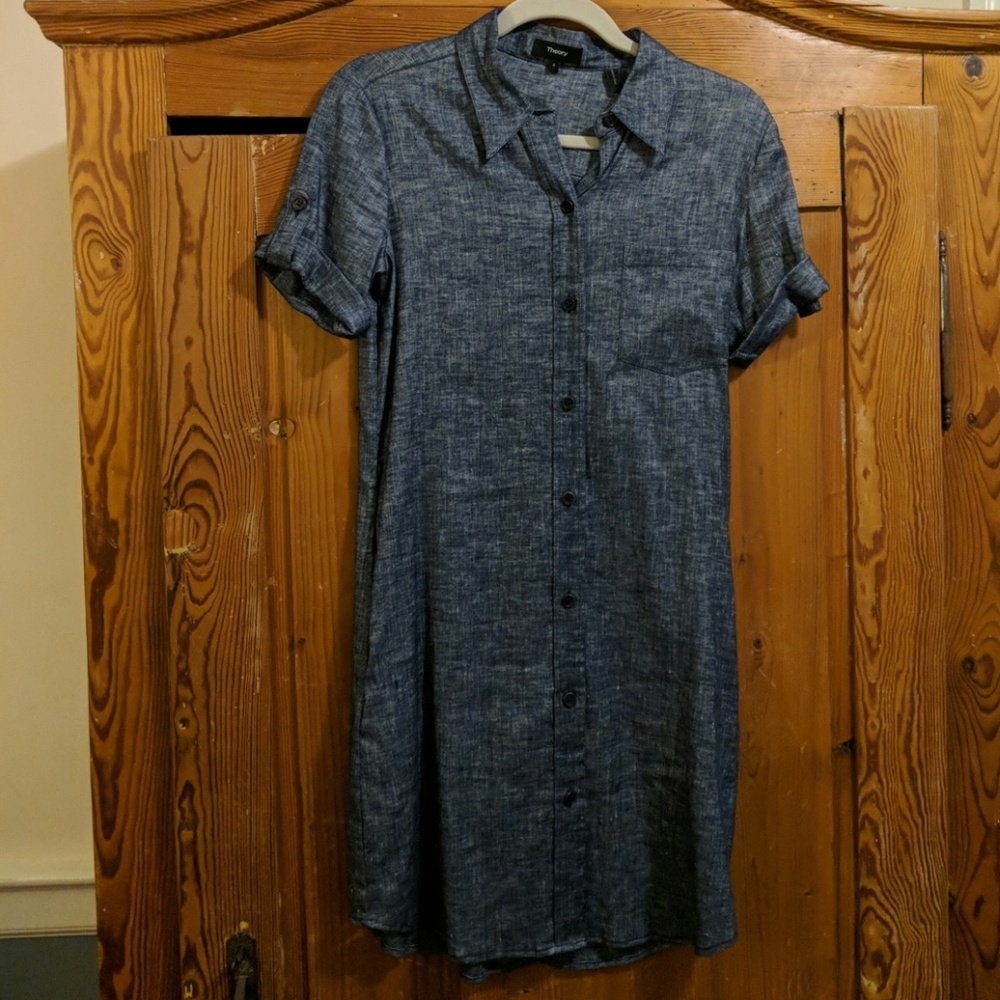 Like new!! Theory Chambray Jeans Denim Dress Button-Down